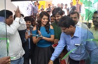 Yamini Bhaskar Launches Cellbay Mobile Store Photos
